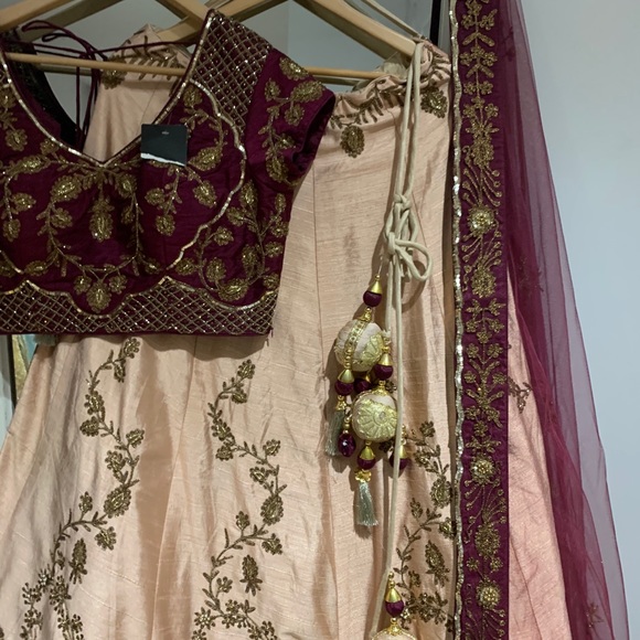 Sold out - Picture 9 of 10